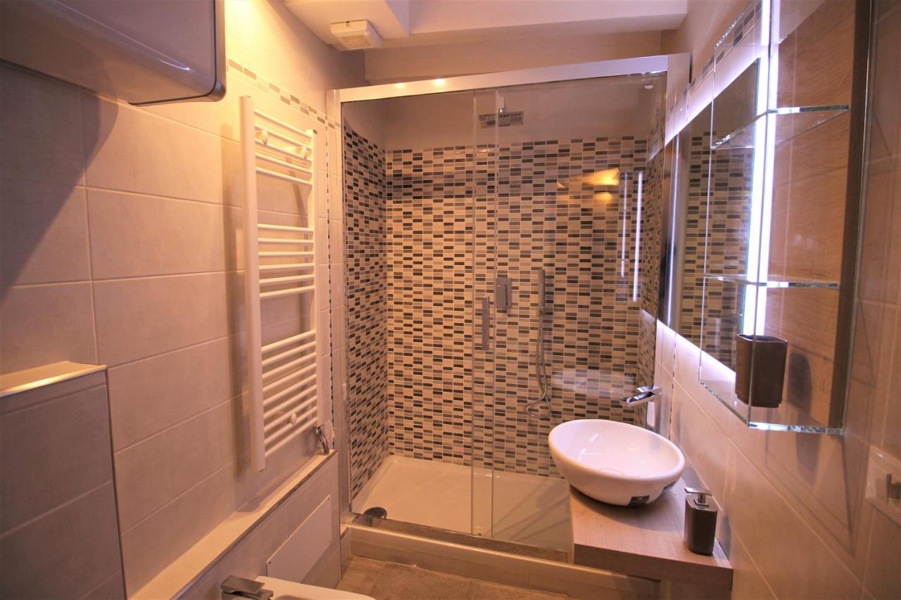 San Marco Fenice 3Bdr 2Bth Apartment เวนิส ภายนอก รูปภาพ